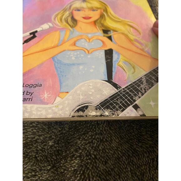 Taylor swift little golden book - Picture 5 of 6